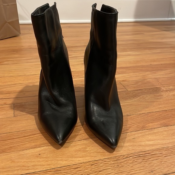 Steve Madden Leather Booties - Picture 2 of 7